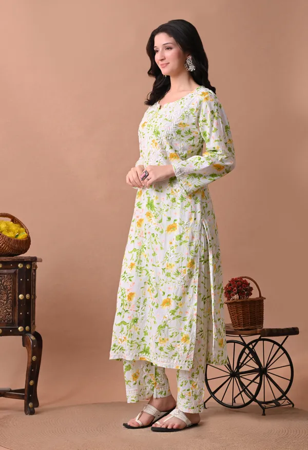 Syrish_White_&_Yellow_Floral_Hand-Embroidered_Chikankari_Mulmul_Kurta_Set
