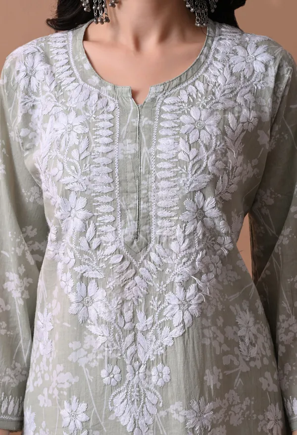 Syrish_Meher_Green_Chikankari_Straight_Kurta