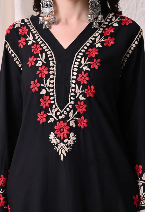 Syrish_Elegance_Handcrafted_Rayon_Chikankari_Kurta-_Red