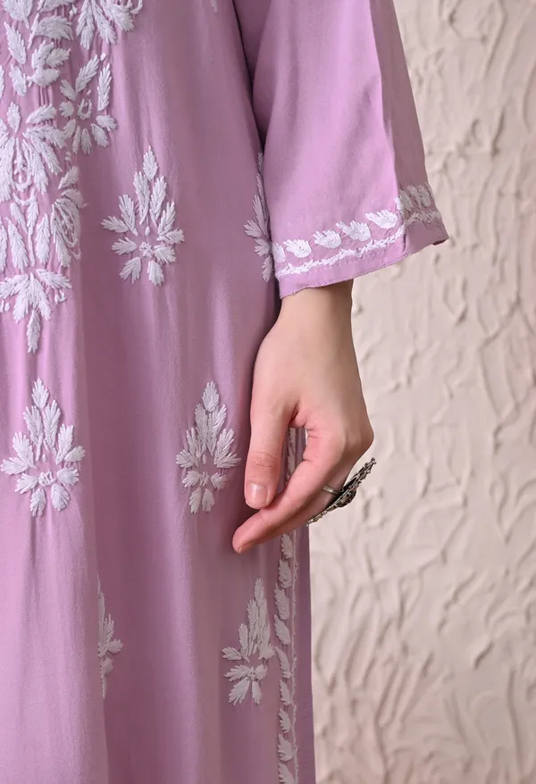 Syrish_Elegance_Handcrafted_Rayon_Chikankari_Kurta-_Lavender