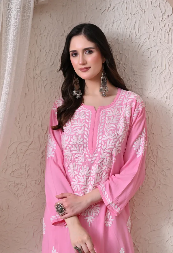 Syrish_Elegance_Handcrafted_Rayon_Chikankari_Kurta-_Pink