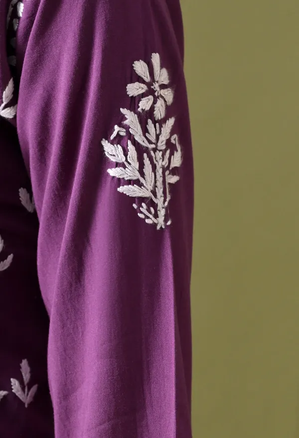 Lucknowi_Chikankari_Short_Kurta_in_Rayon_-_Mauve