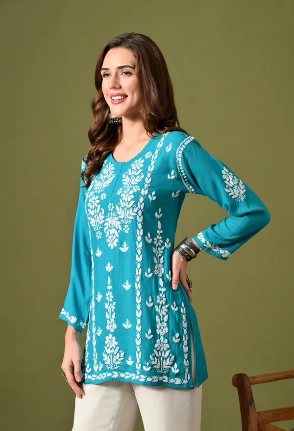 Lucknowi_Chikankari_Short_Kurta_in_Rayon_-_Firozi