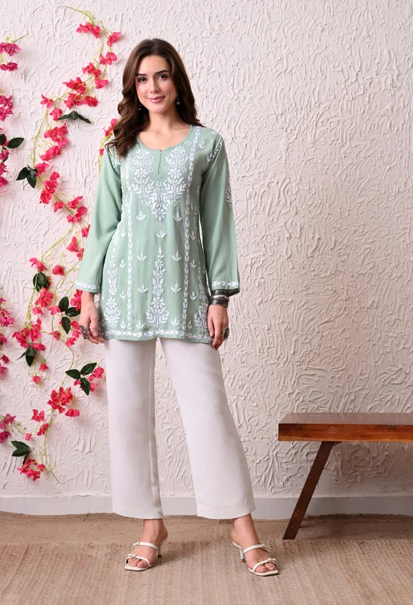 Lucknowi_Chikankari_Short_Kurta_in_Rayon_-_Green
