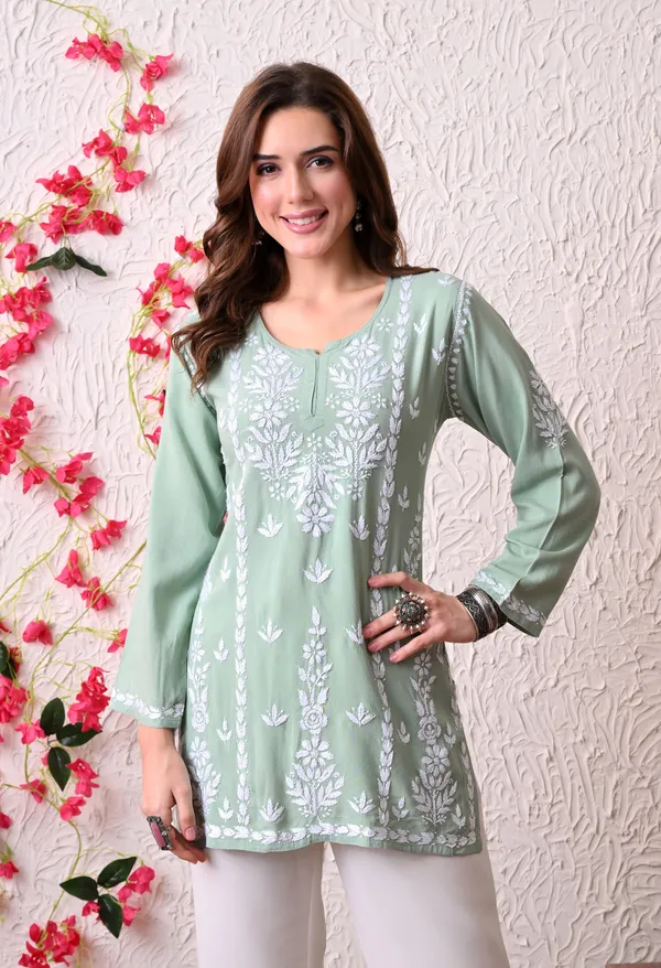 Lucknowi_Chikankari_Short_Kurta_in_Rayon_-_Green