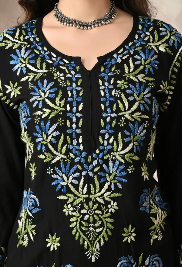 Syrish_Black_Rayon_Hand_Embroidered_Chikankari_Kurta_with_Rose_Floral_Motifs