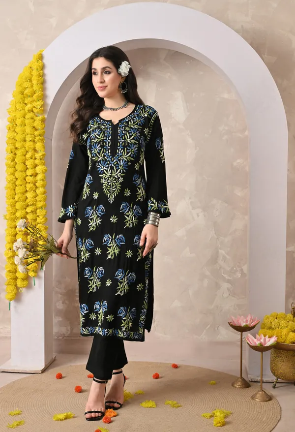 Syrish_Black_Rayon_Hand_Embroidered_Chikankari_Kurta_with_Rose_Floral_Motifs