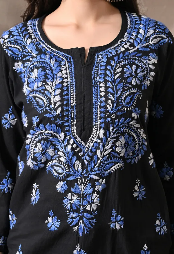 Syrish_Noor_Black_Cotton_Dual-Tone_Hand_Embroidered_Chikankari_Kurta