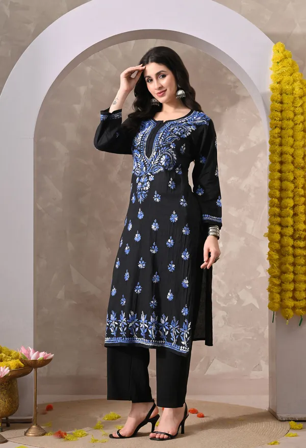 Syrish_Noor_Black_Cotton_Dual-Tone_Hand_Embroidered_Chikankari_Kurta