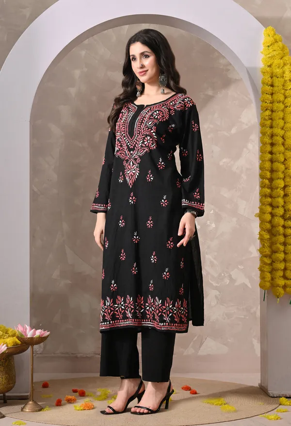 Syrish_Noor_Black_Cotton_Dual-Tone_Hand_Embroidered_Chikankari_Kurta
