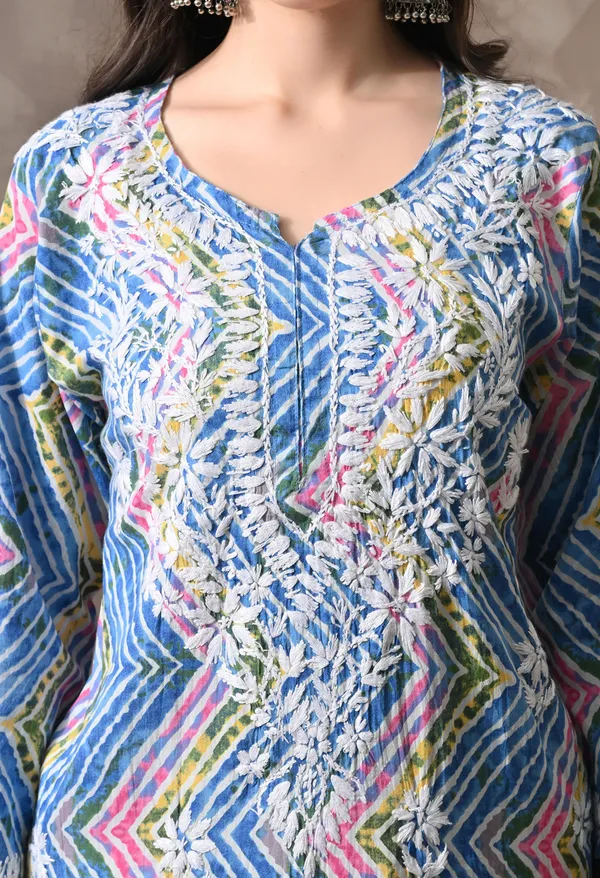 Syrish_Leheriya__Blue_Cotton_Hand_Embroidered_Chikankari_Kurta