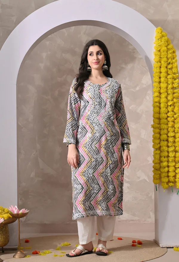 Syrish_Leheriya__Grey_Cotton_Hand_Embroidered_Chikankari_Kurta