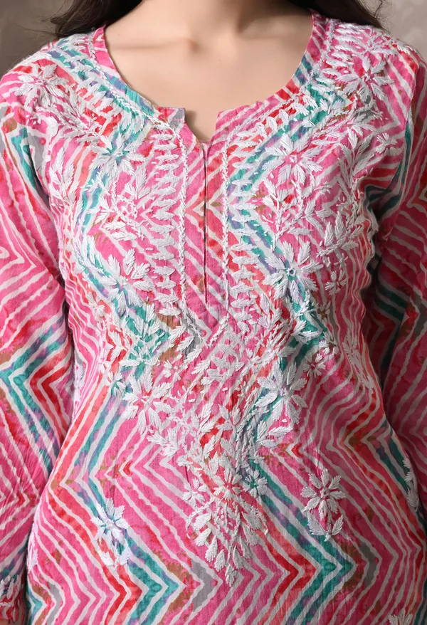 Syrish_Leheriya__Pink_Cotton_Hand_Embroidered_Chikankari_Kurta