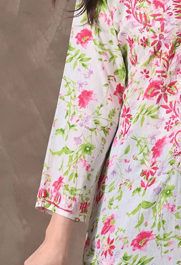 Syrish_Pink_Floral_Hand_Embroidered_Chikankari_Cotton_Kurta