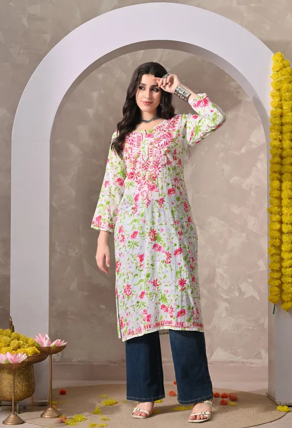 Syrish_Pink_Floral_Hand_Embroidered_Chikankari_Cotton_Kurta