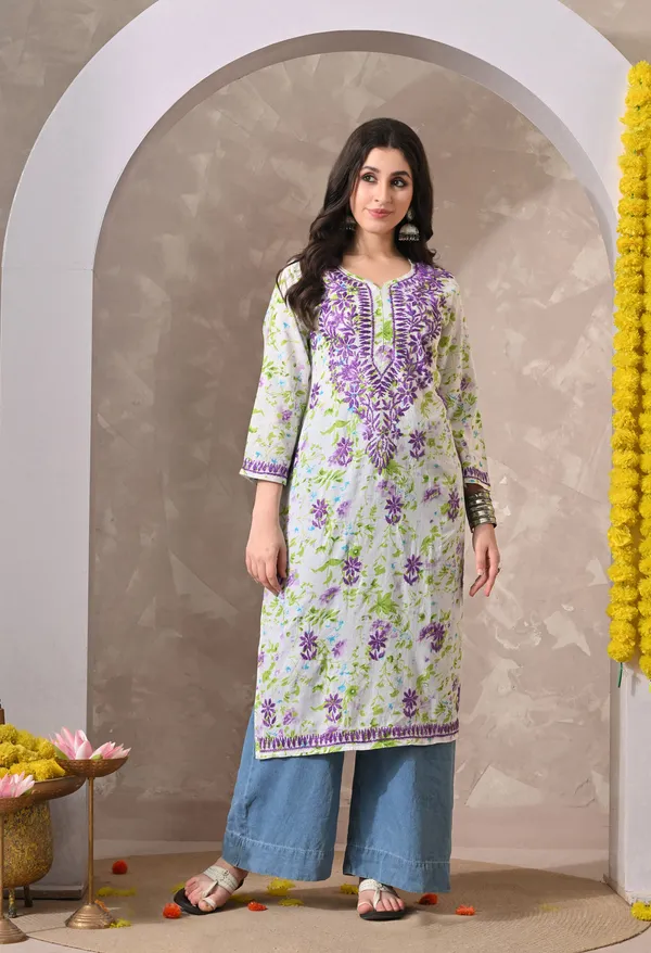 Syrish_Purple_Floral_Hand_Embroidered_Chikankari_Cotton_Kurta