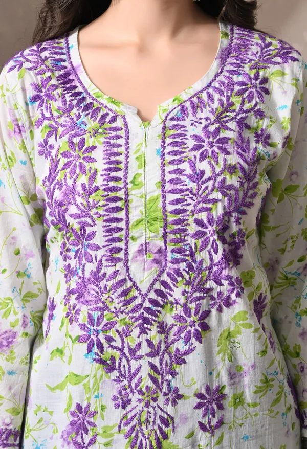 Syrish_Purple_Floral_Hand_Embroidered_Chikankari_Cotton_Kurta
