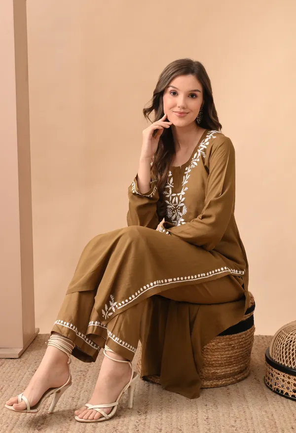 Hand-embroidered_Lucknowi_Chikankari_Kurta_Plazo_Set_�Brown