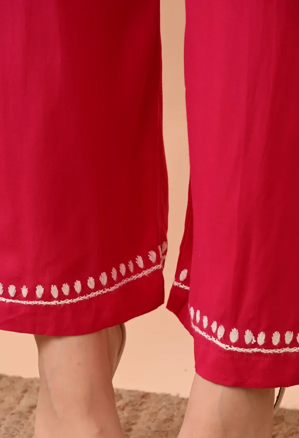 Hand-embroidered_Lucknowi_Chikankari_Kurta_Plazo_Set_Pink