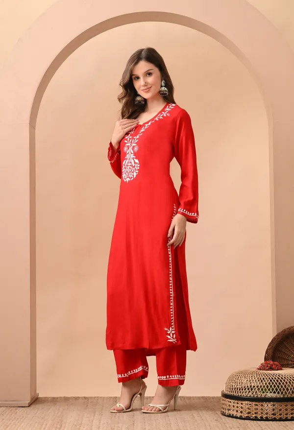 Hand-embroidered_Lucknowi_Chikankari_Kurta_Plazo_Set_�Red