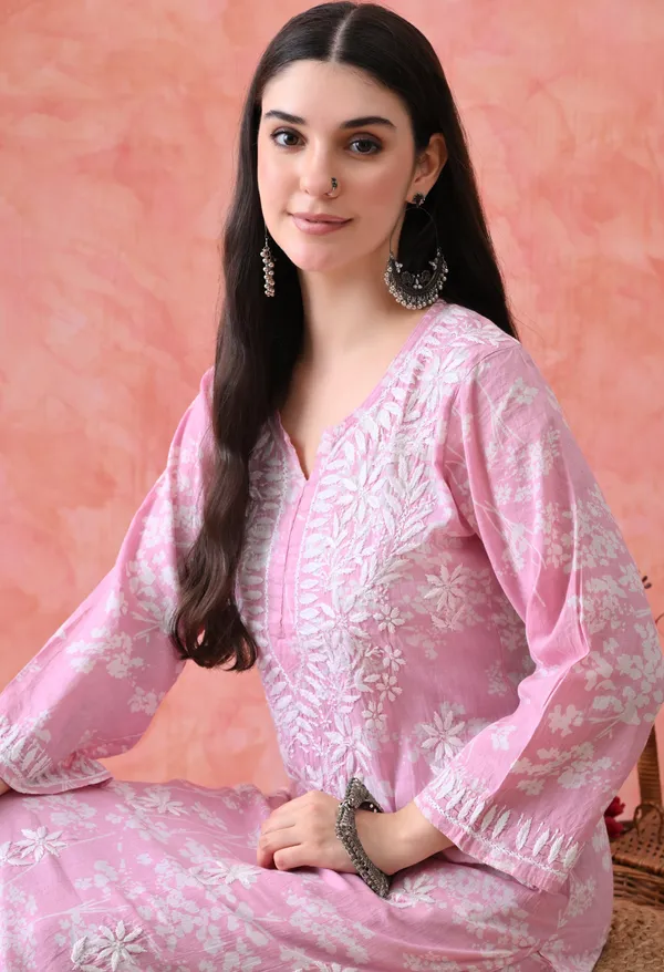 Hand_Embroidered_Chikankari_Mulmul_Plazo_Set-Baby_Pink