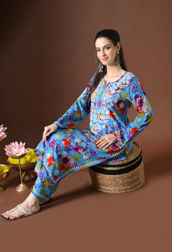 Blue_Paradise_Floral_Chikankari_Kurta_with_Pants