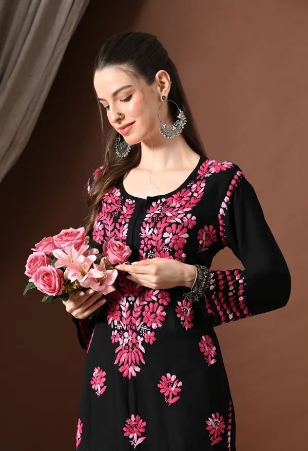 Ebony_Pink_Petals_Handcrafted_Chikankari_Kurta