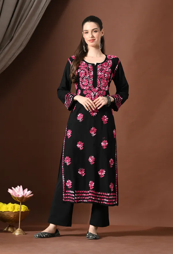 Ebony_Pink_Petals_Handcrafted_Chikankari_Kurta