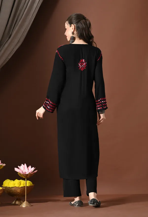 Black_Ruby_Handcrafted_Chikankari_Kurta