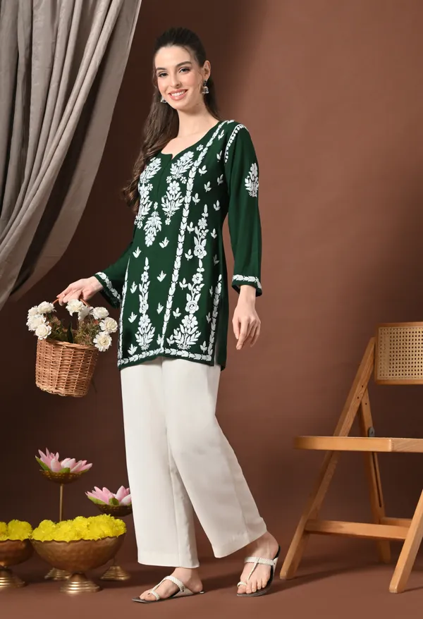 Lucknowi_Chikankari_Short_Kurta_in_Rayon_-_Dark_Green
