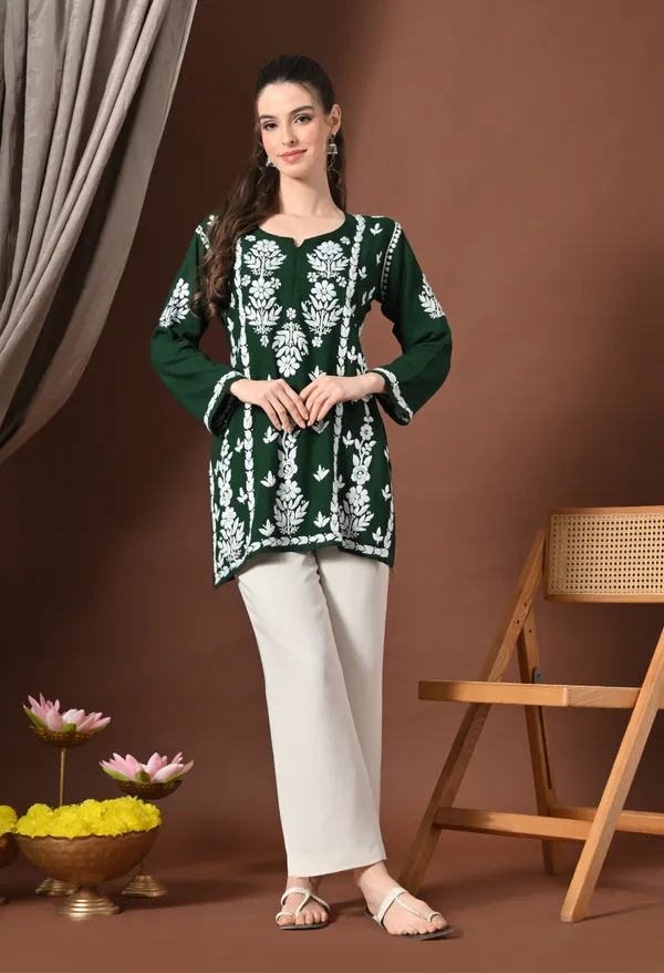 Lucknowi_Chikankari_Short_Kurta_in_Rayon_-_Dark_Green