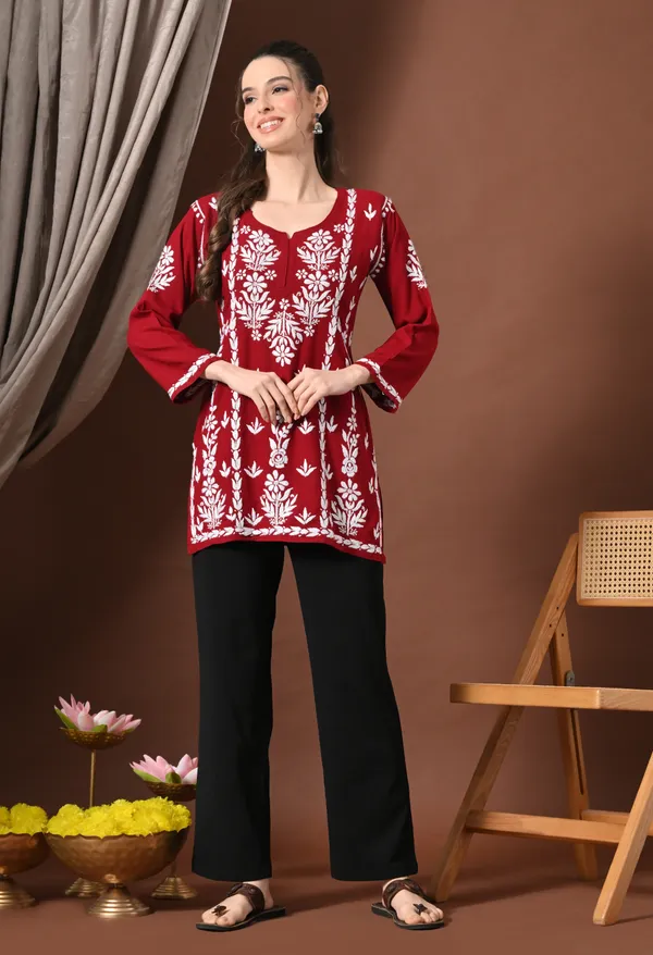 Lucknowi_Chikankari_Short_Kurta_in_Rayon_-_Maroon