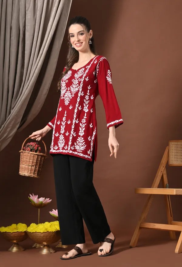 Lucknowi_Chikankari_Short_Kurta_in_Rayon_-_Maroon