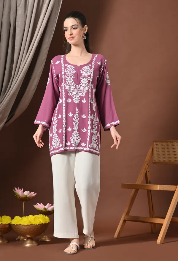 Lucknowi_Chikankari_Short_Kurta_in_Rayon_-_Onion_Pink