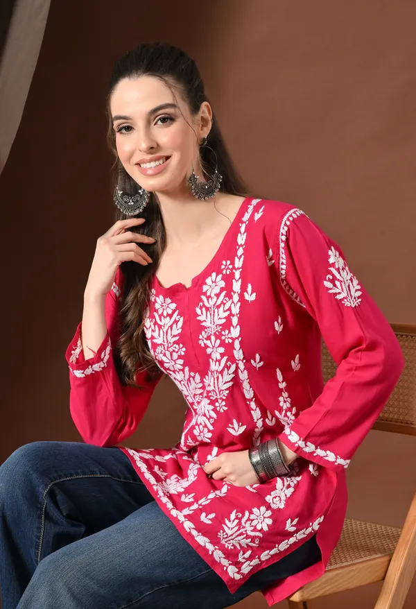 Lucknowi_Chikankari_Short_Kurta_in_Rayon_-_Rani_Pink