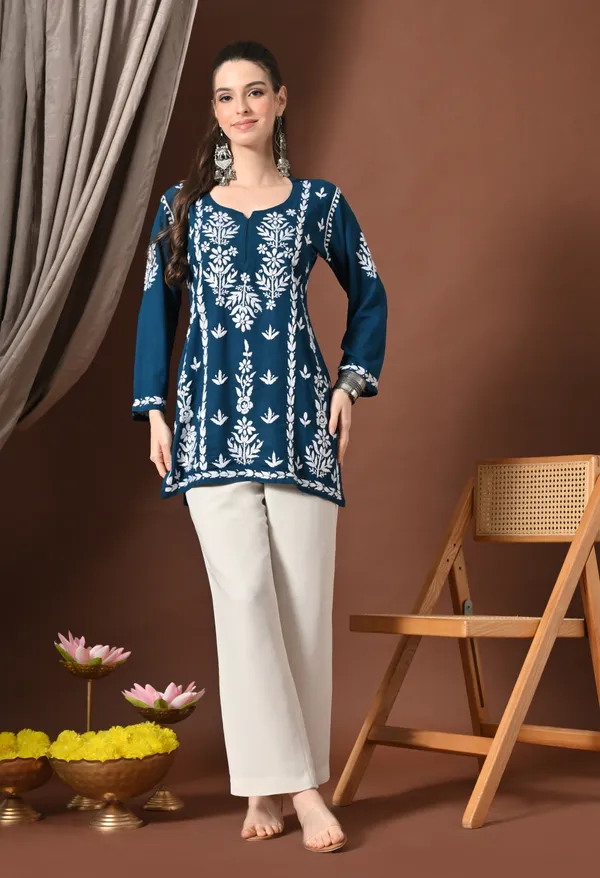 Lucknowi_Chikankari_Short_Kurta_in_Rayon_-_Teal