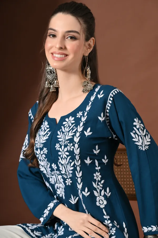 Lucknowi_Chikankari_Short_Kurta_in_Rayon_-_Teal