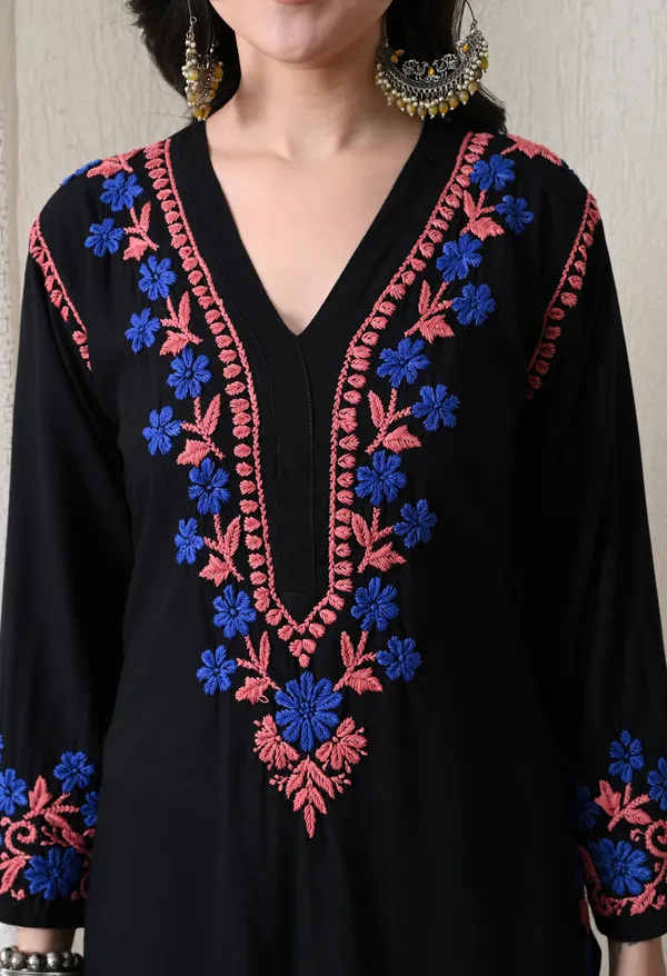 Black_Hand_Embroidered_Chikankari_Rayon_Kurta_with_Blue_Floral_Thread_Work