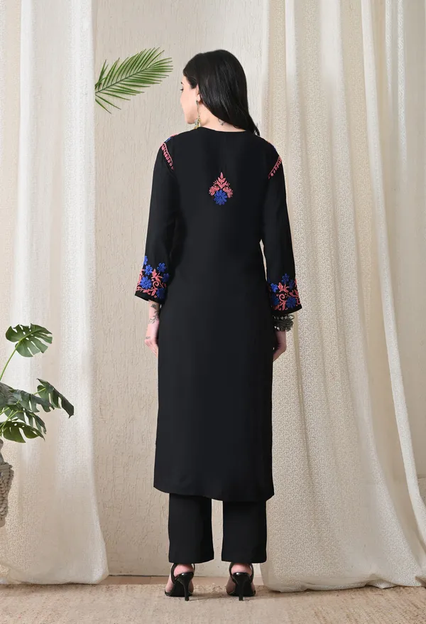 Black_Hand_Embroidered_Chikankari_Rayon_Kurta_with_Blue_Floral_Thread_Work