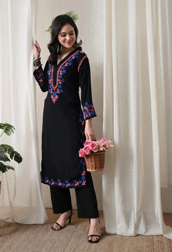 Black_Hand_Embroidered_Chikankari_Rayon_Kurta_with_Blue_Floral_Thread_Work