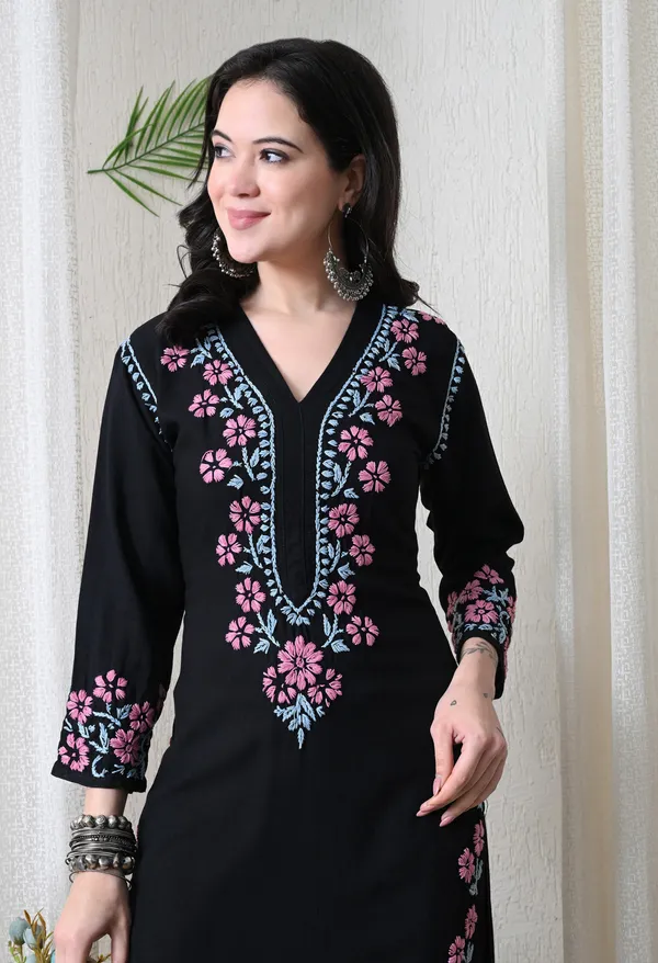 Black_Hand_Embroidered_Chikankari_Rayon_Kurta_with_Pink_Floral_Thread_Work