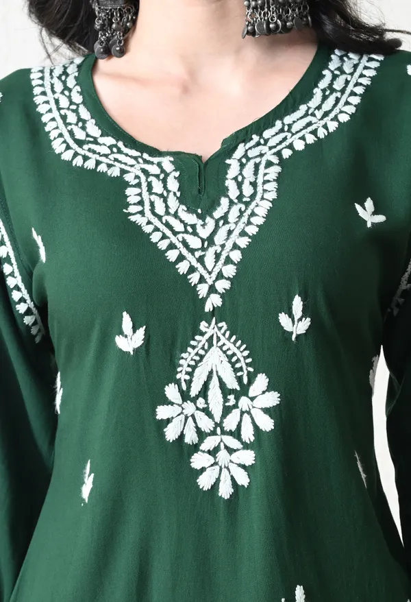 Green_Rayon_Chikankari_Straight_Kurta_Set_with_Hand_Embroidery