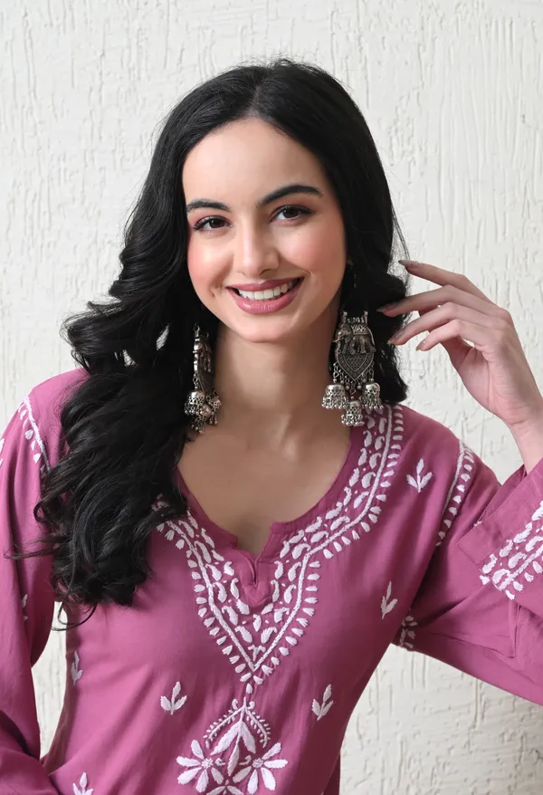 Onion_Pink_Rayon_Chikankari_Straight_Kurta_Set_with_Hand_Embroidery