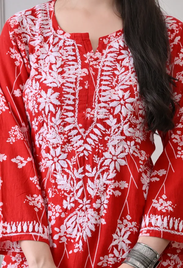 Hand_Embroidered_Chikankari_Mulmul_Plazo_Set-Red