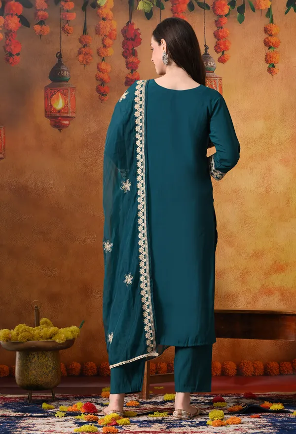 Teal_Roman_Silk_Embroidered_Kurta_Set_with_Pleated_Neck_&_Organza_Dupatta