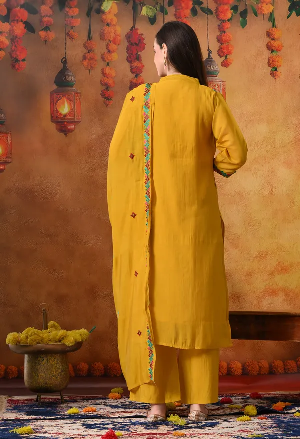 Premium_Mal_Chanderi_Phulkari_Embroidered_Kurta_Set_with_Silk_Pants_&_Dupatta