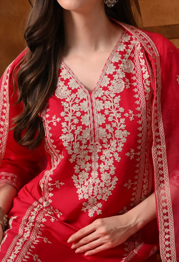 Roman_Silk_Embroidered_Kurta_Set_with_Organza_Dupatta_&_Silk_Pants