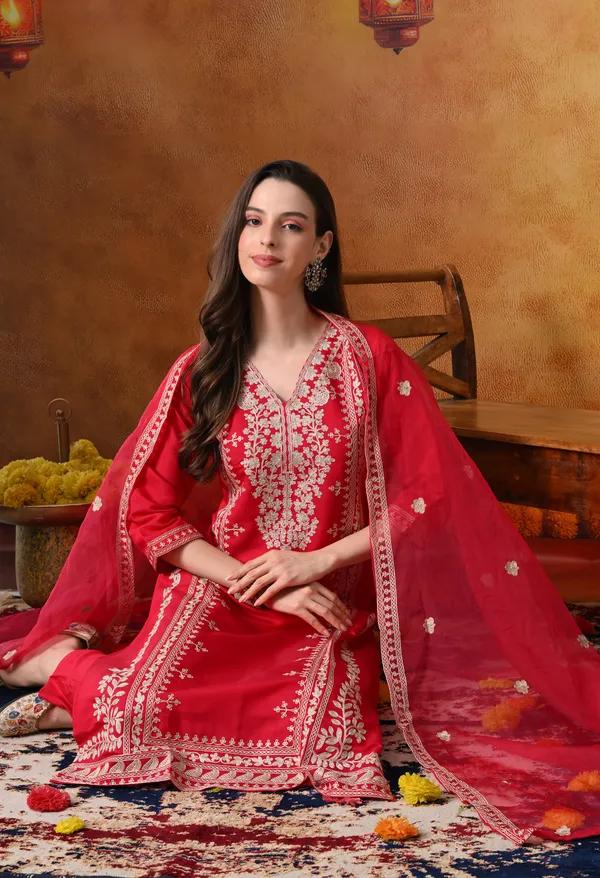 Roman_Silk_Embroidered_Kurta_Set_with_Organza_Dupatta_&_Silk_Pants