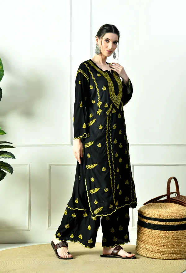 Black_Beauty_Vibrant_Chikankari_Set-_Green