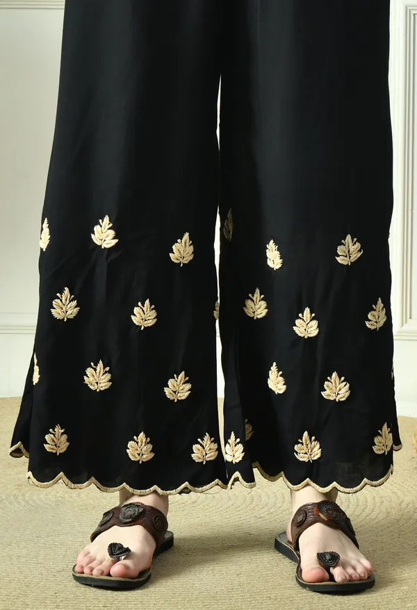 Black_Beauty_Vibrant_Chikankari_Set-_Brown